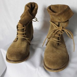 Suede Boots (B2 I Browns Shoes)
